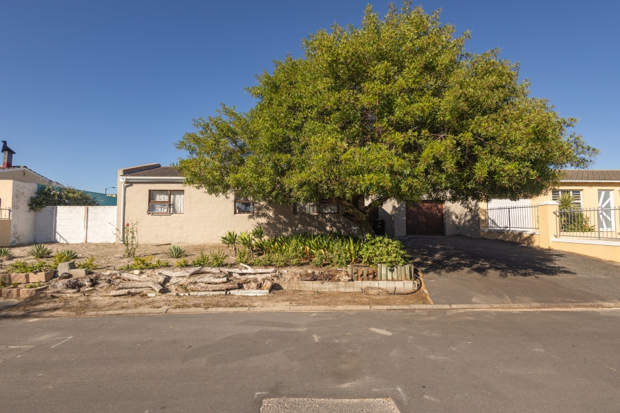 3 Bedroom Property for Sale in Northpine Western Cape